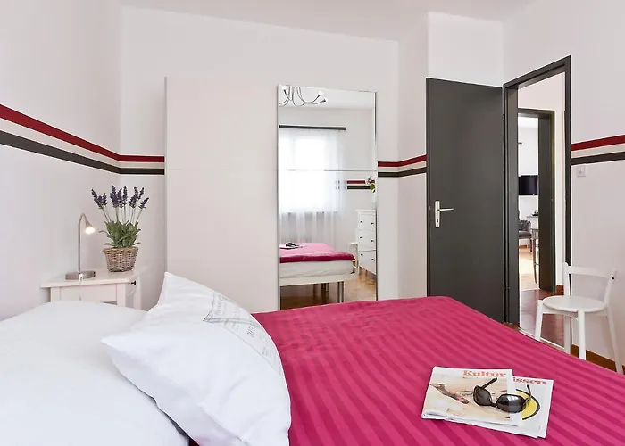 Suite-17 By Interhome Apartment *