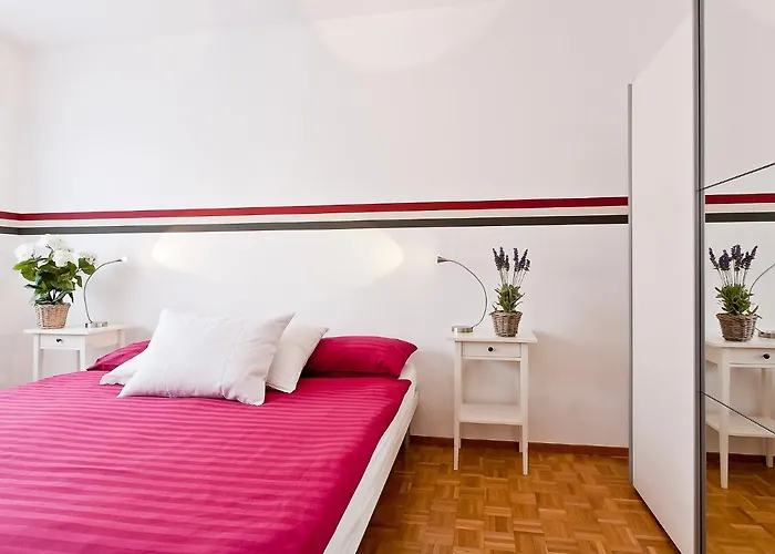 Suite-17 By Interhome